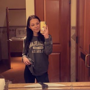 Meet your Posher, Deanna